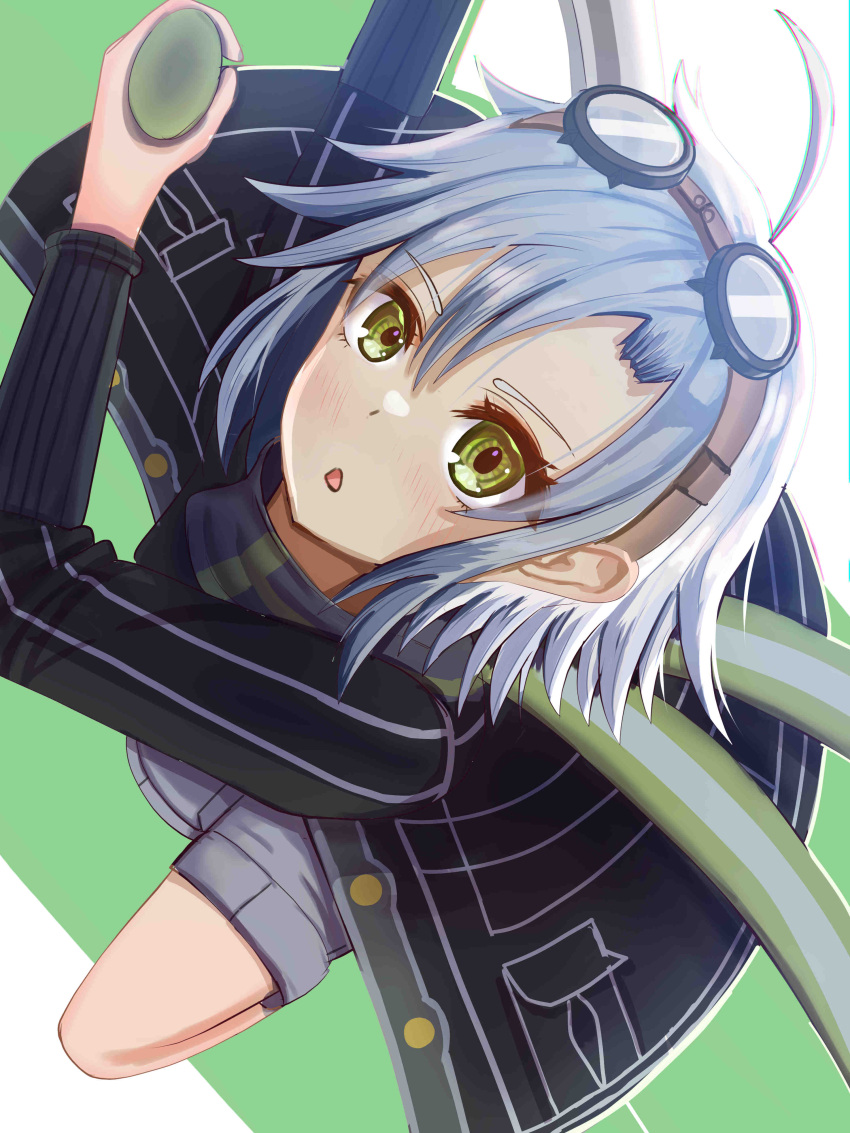 1girl absurdres ahoge coat curtained_hair eiyuu_densetsu fie_claussell goggles goggles_on_head green_eyes hair_between_eyes highres looking_at_viewer sen_no_kiseki sen_no_kiseki_ii short_hair shorts sidelocks simple_background solo two-tone_background white_hair yuurinn_g