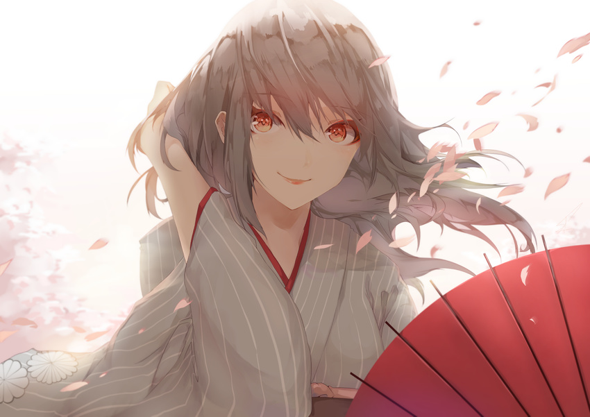 bangs brown_eyes closed_mouth commentary_request eyebrows_visible_through_hair grey_hair grey_kimono hair_between_eyes hand_in_hair hand_up highres japanese_clothes kimono lips long_hair looking_at_viewer oriental_umbrella original petals saihate_(d3) smile solo umbrella upper_body
