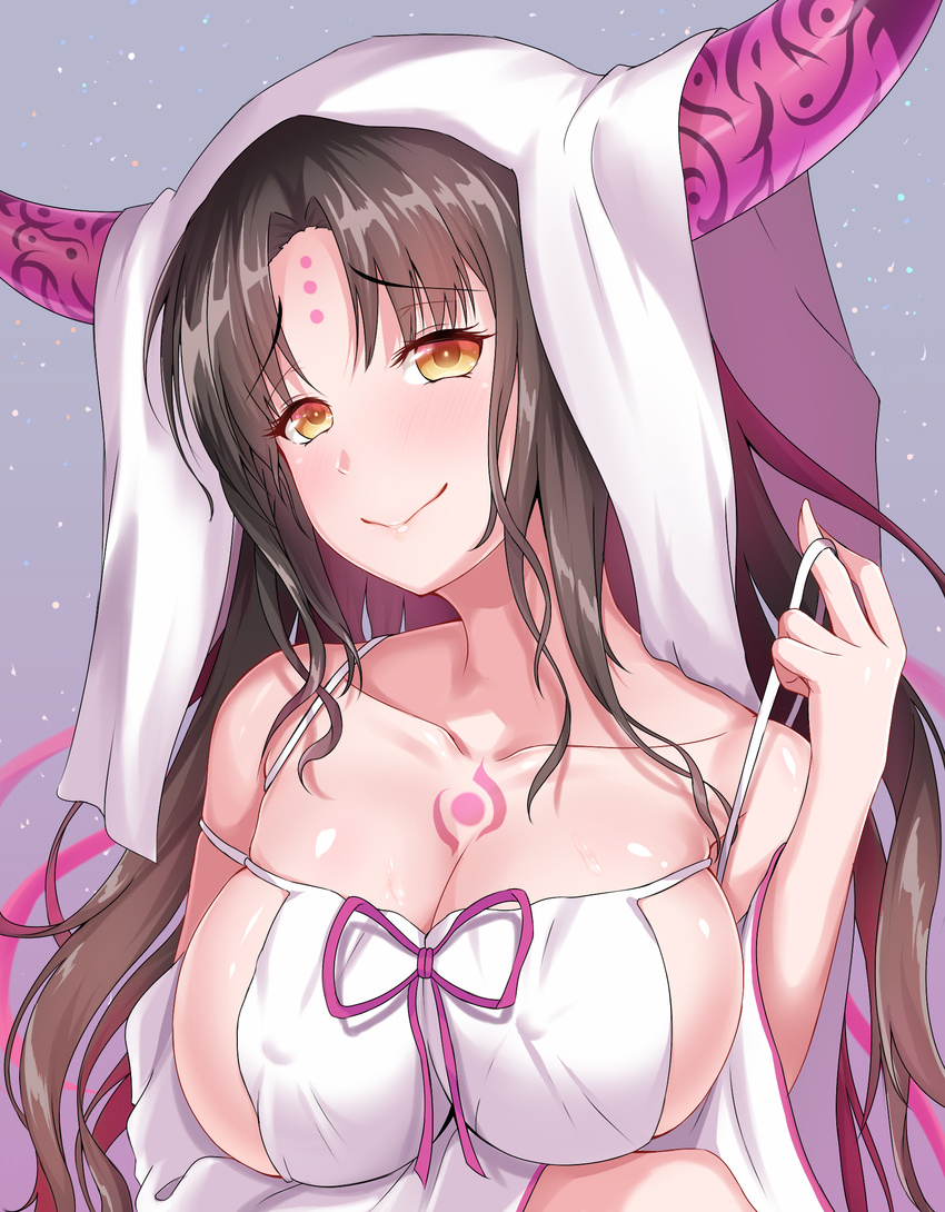 bare_shoulders black_hair blush breast_hold breasts cleavage closed_mouth commentary_request covered_nipples detached_sleeves facial_mark fate/extra fate/extra_ccc fate_(series) forehead_mark highres horns large_breasts long_hair long_sleeves looking_at_viewer pink_ribbon ribbon sesshouin_kiara sideboob smile solo strap_pull tattoo upper_body veil very_long_hair yellow_eyes zuizhong