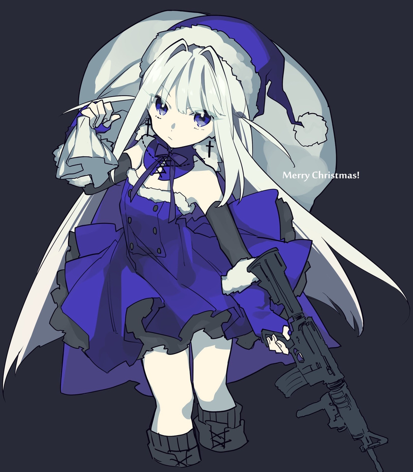 ar-15 assault_rifle bangs black_background black_legwear blue_dress closed_mouth commentary_request cropped_legs dress fur_trim grey_hair gun highres holding holding_gun holding_weapon kneehighs long_hair looking_at_viewer m4_carbine merry_christmas mochizuki_kei original purple_dress purple_eyes ribbed_legwear rifle sack santa_costume simple_background solo stanag_magazine trigger_discipline very_long_hair weapon