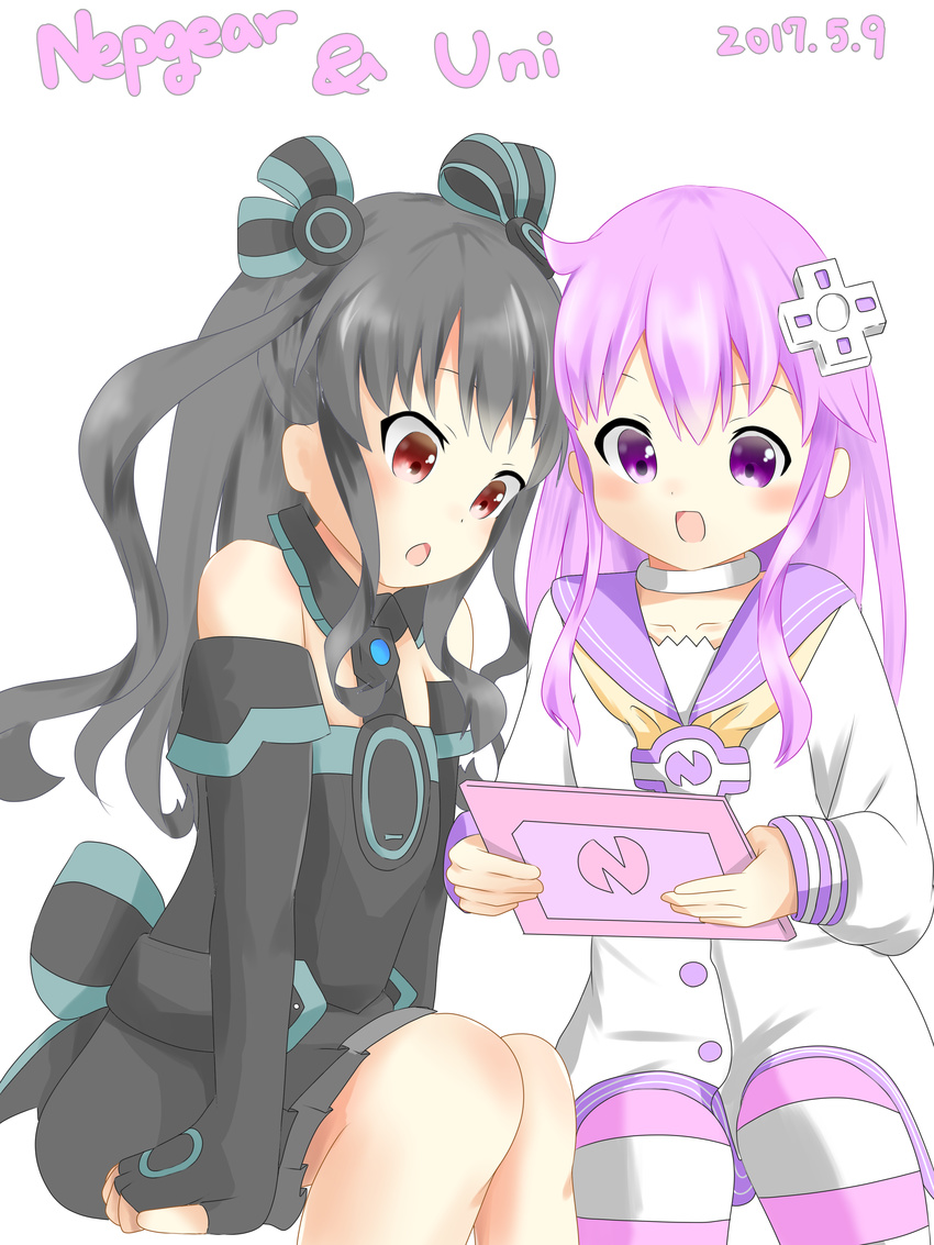 2girls bare_shoulders black_hair choujigen_game_neptune closed d-pad elbow_gloves eyes female gloves hair_ornament highres long_hair medium_breasts multiple_girls nepgear neptune_(series) purple_eyes purple_hair red_eyes twintails two_side_up uni_(choujigen_game_neptune)