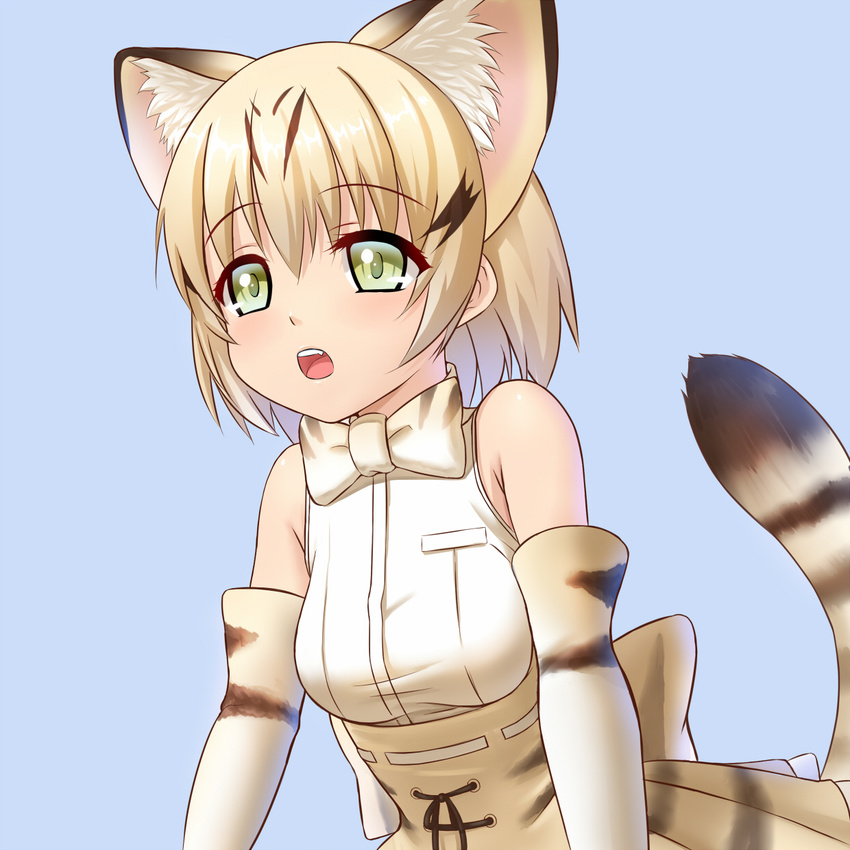 animal_ears animal_print bare_shoulders blonde_hair blue_background bow bowtie cat_ears cat_tail elbow_gloves extra_ears eyes_visible_through_hair fang gloves green_eyes high-waist_skirt highres kemono_friends open_mouth print_gloves print_skirt sand_cat_(kemono_friends) sand_cat_print shirt short_hair simple_background sion_(9117) skirt sleeveless sleeveless_shirt solo striped_tail tail upper_body