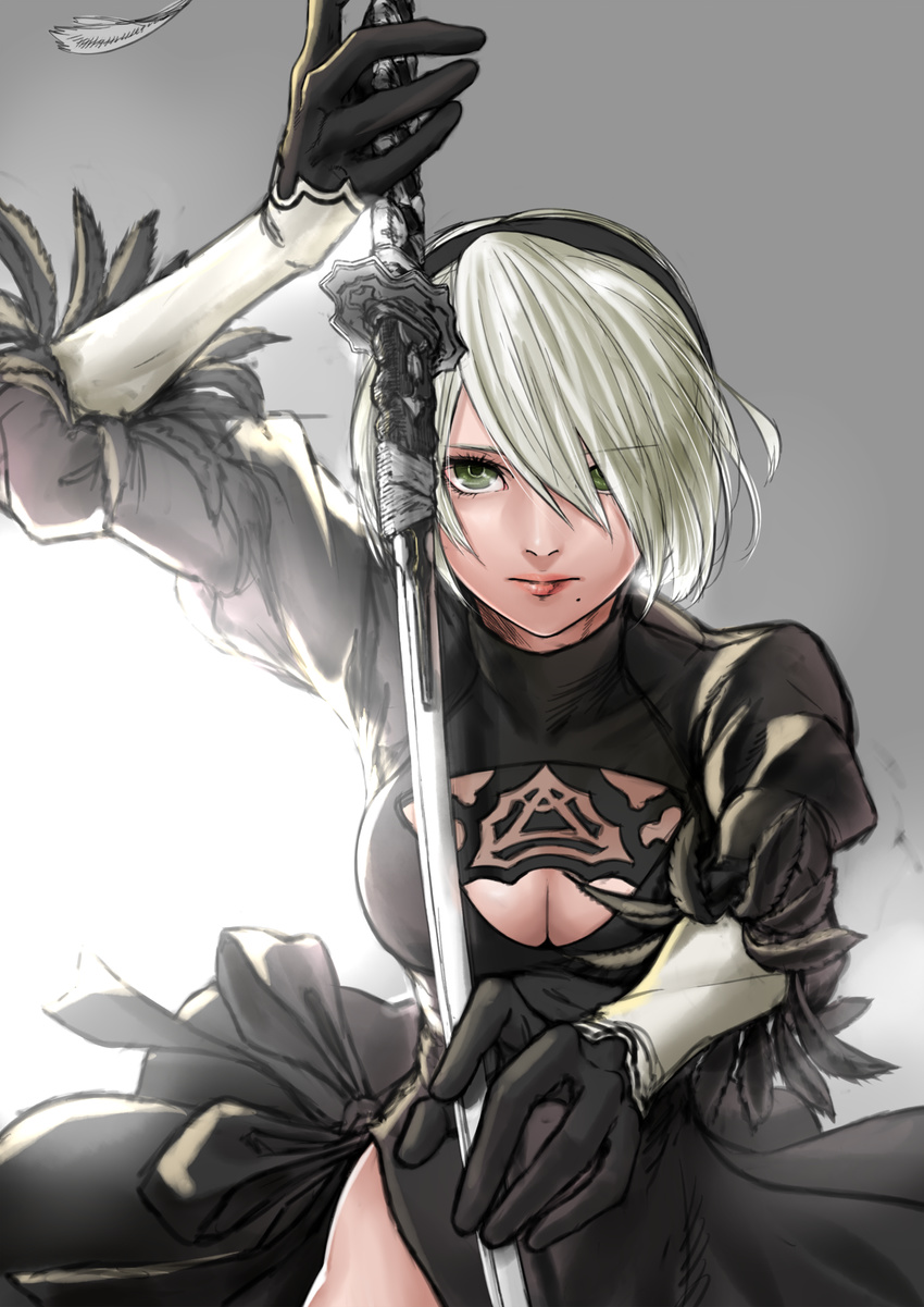 breasts cleavage commentary_request gloves green_eyes grey_background grey_hair hair_over_one_eye highres katana kilye_4421 large_breasts mole mole_under_mouth nier_(series) nier_automata no_blindfold short_hair sketch solo sword thighs weapon yorha_no._2_type_b