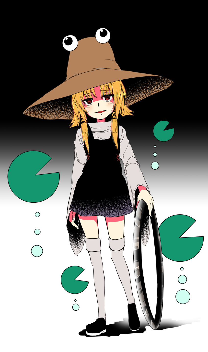 1girl blondehair hat kusiyan looking_at_viewer moriyasuwako red_eyes touhou