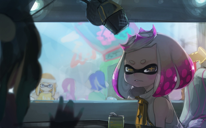 bare_shoulders blush can commentary_request crown domino_mask fingerless_gloves gameplay_mechanics gloves highres hime_(splatoon) iida_(splatoon) inkling kashu_(hizake) mask microphone mole mole_under_mouth multicolored_hair parted_lips peeping pink_hair short_eyebrows short_hair splatoon_(series) splatoon_2 stalking symbol-shaped_pupils tentacle_hair two-tone_hair white_hair window zipper