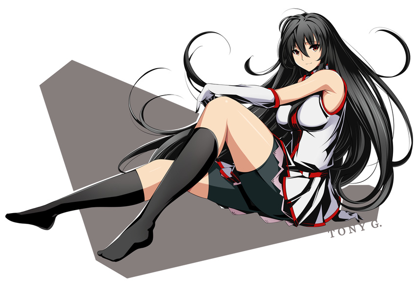 akame akame_ga_kill! armor armpits bare_shoulders black_hair black_legwear breasts closed_mouth commentary dress from_side full_body gloves hair_between_eyes holding holding_sword holding_weapon japanese_armor katana kote large_breasts loafers long_hair looking_at_viewer looking_to_the_side red_eyes scabbard sheath shoes short_dress shorts_under_dress smile socks solo sword tony_guisado very_long_hair weapon white_dress white_gloves
