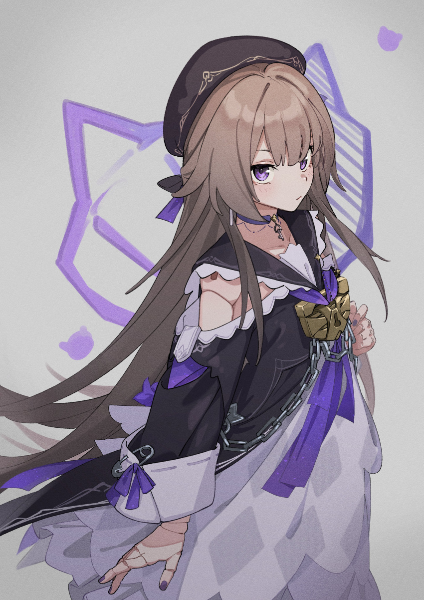 1girl absurdres black_headwear blush brown_hair chain choker clothing_cutout collarbone commentary dress grey_background herta_(honkai:_star_rail) highres honkai:_star_rail honkai_(series) houwashiteiru lock long_hair long_sleeves looking_at_viewer padlock purple_choker purple_eyes purple_nails shoulder_cutout solo very_long_hair