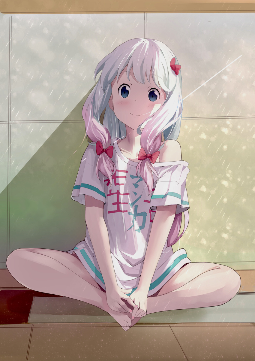 absurdres adrenaline!!! barefoot blue_eyes bow butterfly_sitting collarbone eromanga_sensei evan_(pixiv7510743) eyebrows_visible_through_hair full_body hair_bow highres indoors izumi_sagiri long_hair looking_at_viewer multicolored_hair off_shoulder on_floor pink_hair red_bow shirt short_sleeves silver_hair sitting smile solo two-tone_hair white_shirt