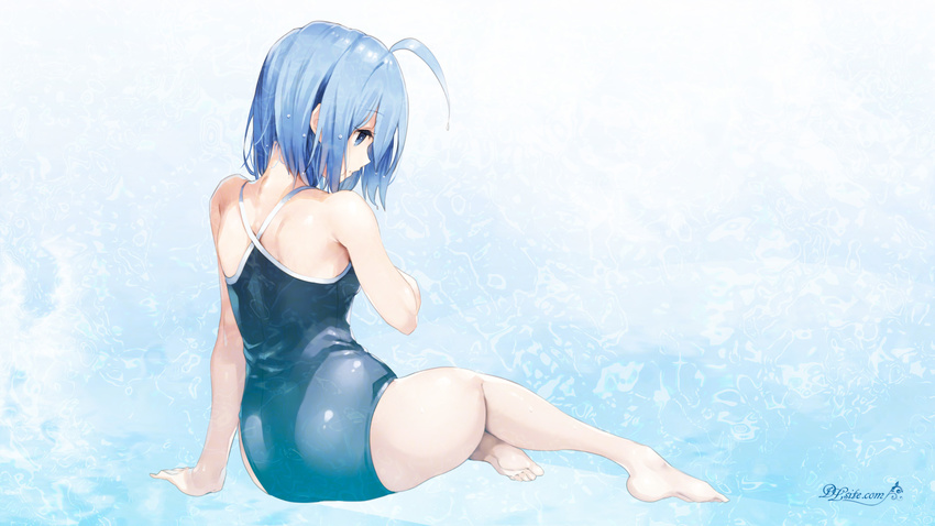 ahoge ass bangs banned_artist bare_legs barefoot blue blue_eyes blue_hair closed_mouth competition_school_swimsuit dlsite.com elle_sweet eyebrows_visible_through_hair feet from_behind full_body hair_between_eyes hand_up highres one-piece_swimsuit paseri plantar_flexion profile school_swimsuit short_hair sidelocks sitting soles solo swimsuit thighs toes wallpaper watermark web_address wet