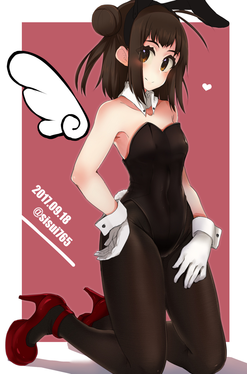 animal_ears antenna_hair black_legwear black_leotard brown_eyes brown_hair bunny_ears bunny_tail bunnysuit dated detached_collar double_bun gloves highres kantai_collection kneeling leotard looking_at_viewer mizuki_yayoi naka_(kantai_collection) pantyhose red_background red_footwear shoes smile solo strapless strapless_leotard tail twitter_username white_gloves wings wrist_cuffs