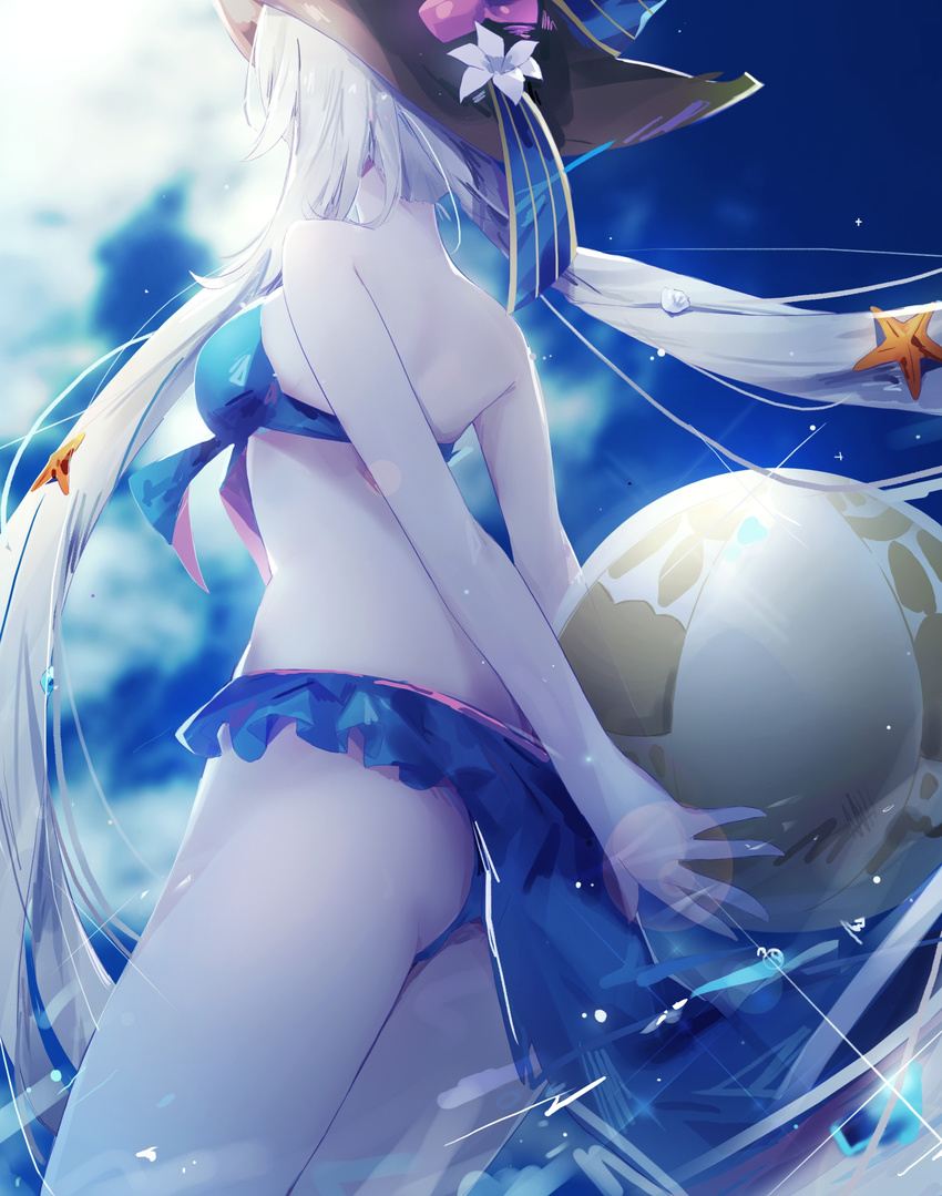 ass back ball bare_shoulders beachball bikini blue_bikini blue_sky blurry breasts cloud cloudy_sky commentary_request cowboy_shot day depth_of_field fate/grand_order fate_(series) from_behind from_side glint hat heart highres holding holding_ball lens_flare long_hair marie_antoinette_(fate/grand_order) marie_antoinette_(swimsuit_caster)_(fate) medium_breasts nape outdoors sky solo starfish swimsuit thighs tr_(hareru) twintails very_long_hair white_hair