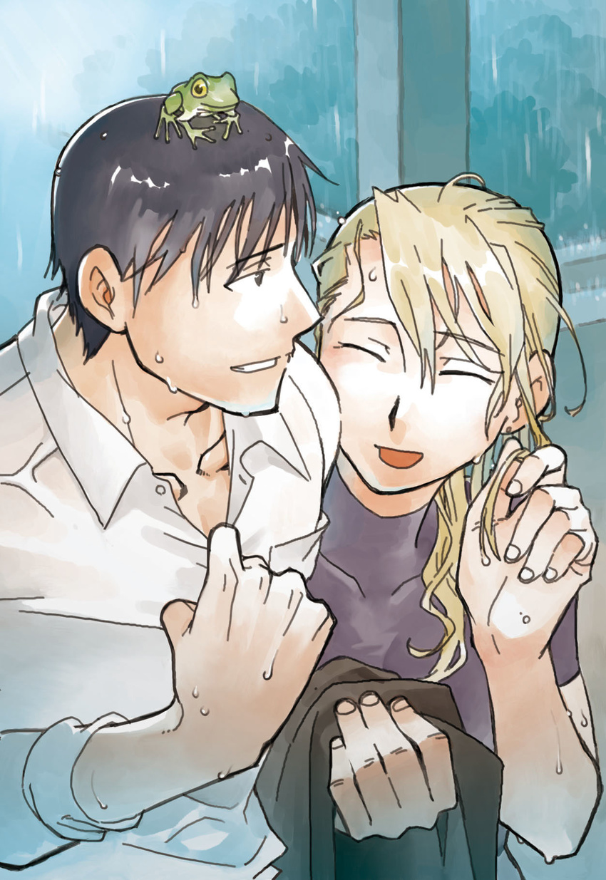 1girl animal black_eyes black_hair black_shirt blackfoxes blonde_hair closed_eyes eyebrows_visible_through_hair frog frog_on_head fullmetal_alchemist happy highres long_hair open_mouth rain riza_hawkeye roy_mustang shirt short_hair smile wet wet_clothes wet_hair white_shirt