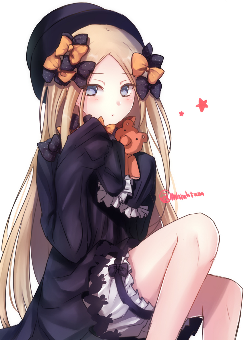 abigail_williams_(fate/grand_order) bare_legs black_bow black_dress blonde_hair bloomers blue_eyes blush bow closed_mouth commentary dress eyebrows_visible_through_hair fate/grand_order fate_(series) feet_out_of_frame frills gothic_lolita hair_bow hat highres lolita_fashion long_hair long_sleeves looking_at_viewer orange_bow simple_background sitting sleeves_past_fingers sleeves_past_wrists solo star stuffed_animal stuffed_toy tanaji teddy_bear too_many_bows underwear very_long_hair white_background white_bloomers