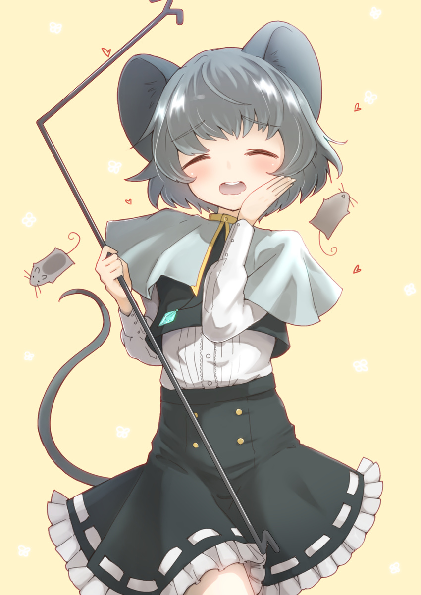 animal animal_ears bangs blouse capelet closed_eyes commentary_request dowsing_rod green_hair grey_skirt hand_on_own_cheek hand_up highres jewelry kotarou_(yukina1721) miniskirt mouse mouse_ears mouse_tail nazrin pendant petticoat short_hair simple_background skirt smile solo tail touhou yellow_background