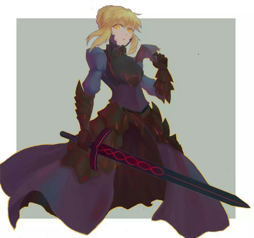 armor artoria_pendragon_(all) black_armor blonde_hair border braid cropped_legs dark_excalibur fate/stay_night fate_(series) french_braid grey_background highres looking_at_viewer outside_border saber_alter solo white_border yellow_eyes zwc1271750321