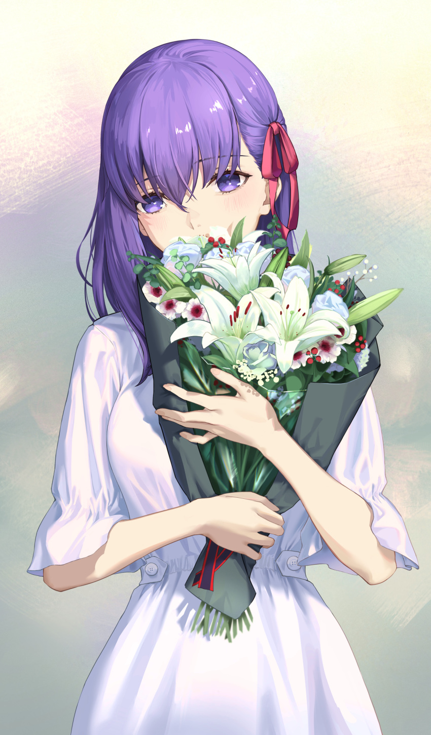 1girl absurdres blush bouquet commentary_request dress fate/stay_night fate_(series) flower hair_between_eyes hair_ribbon head_tilt highres holding holding_bouquet leaf looking_at_viewer matou_sakura pink_ribbon purple_eyes purple_hair ribbon simple_background solo tooku0 white_dress white_flower