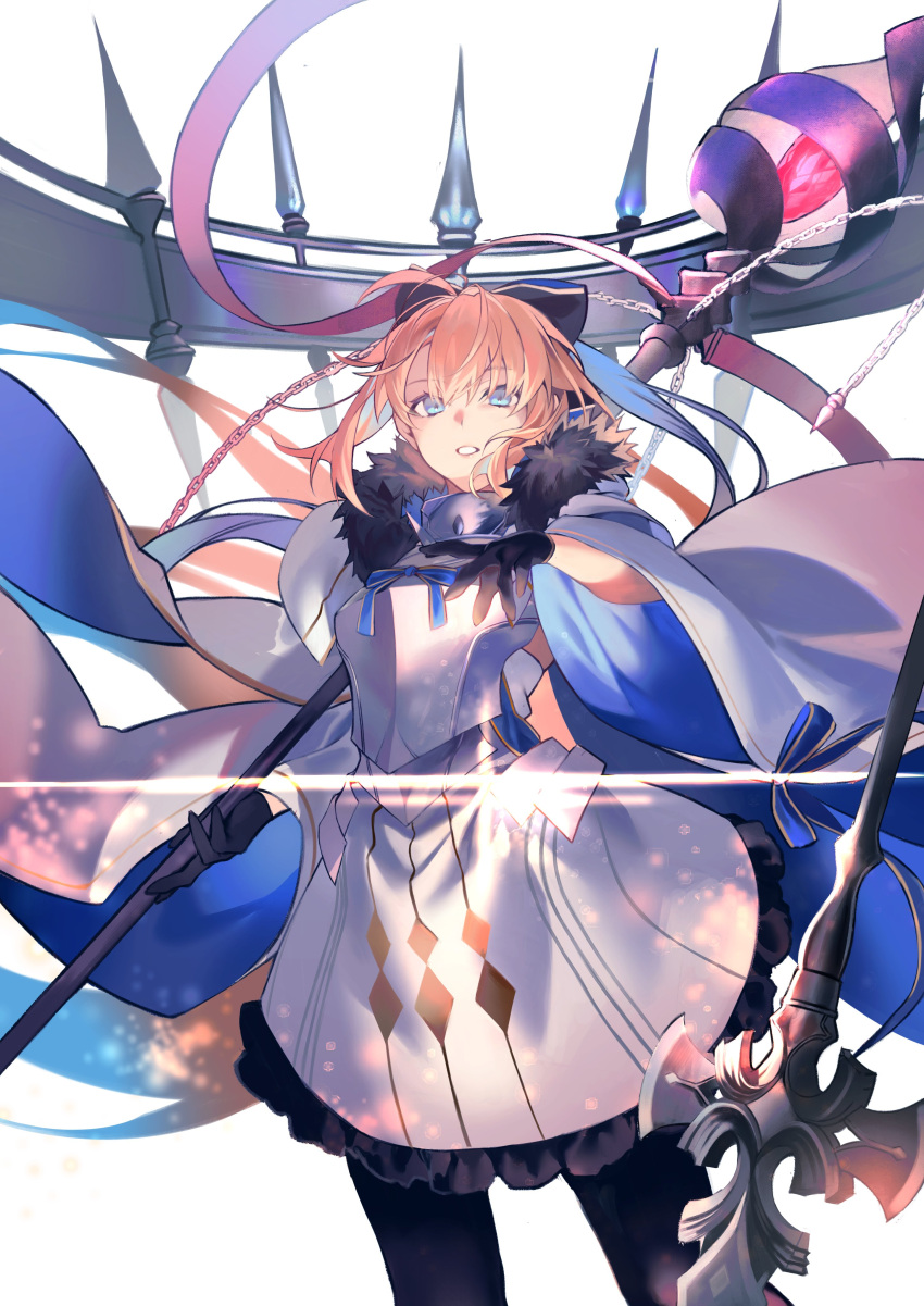 1girl absurdres aesc_(fate) aesc_(savior)_(fate) ahoge armor armored_dress black_bow black_fur black_gloves blonde_hair blue_eyes blue_ribbon bow breastplate cape cloak cowboy_shot dress fate/grand_order fate_(series) fur-trimmed_cloak fur_trim gloves hair_bow highres hiro_(hirohiro_gorira) holding holding_staff long_hair long_sleeves looking_at_viewer multicolored_cloak ornament ponytail ribbon solo staff two-tone_sleeves white_background white_cape white_cloak