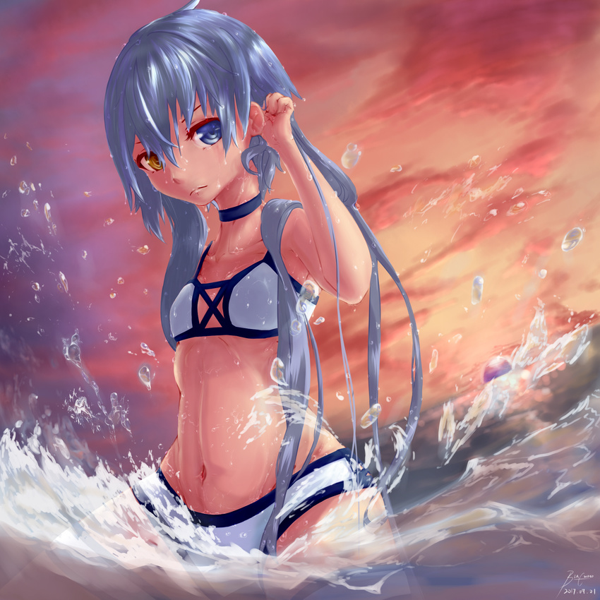 alternate_costume bangs blachoco blue_choker blue_eyes blue_hair breasts choker closed_mouth cloud cloudy_sky commentary_request dated evening expressionless girls_frontline hair_between_eyes hand_in_hair heterochromia highres long_hair looking_at_viewer navel outdoors sidelocks signature sky small_breasts solo splashing spp-1_(girls_frontline) standing stomach swimsuit thighs wading water_drop waves wet wet_hair yellow_eyes