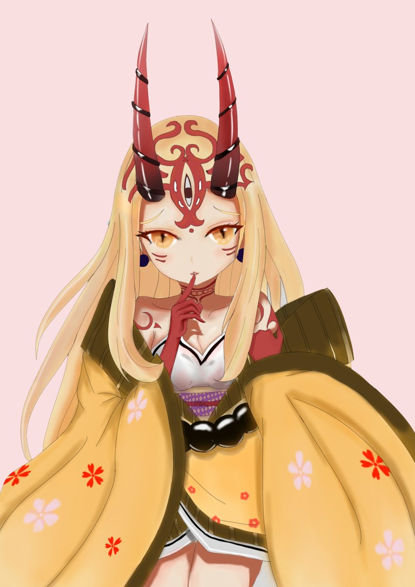 1girl blonde_hair fate/grand_order fate_(series) finger_to_mouth flower_pattern horns ibaraki_douji_(fate/grand_order) japanese_clothes kimono long_hair looking_at_viewer monster_girl oni pink_background simple_background slit_pupils tattoo yellow_eyes