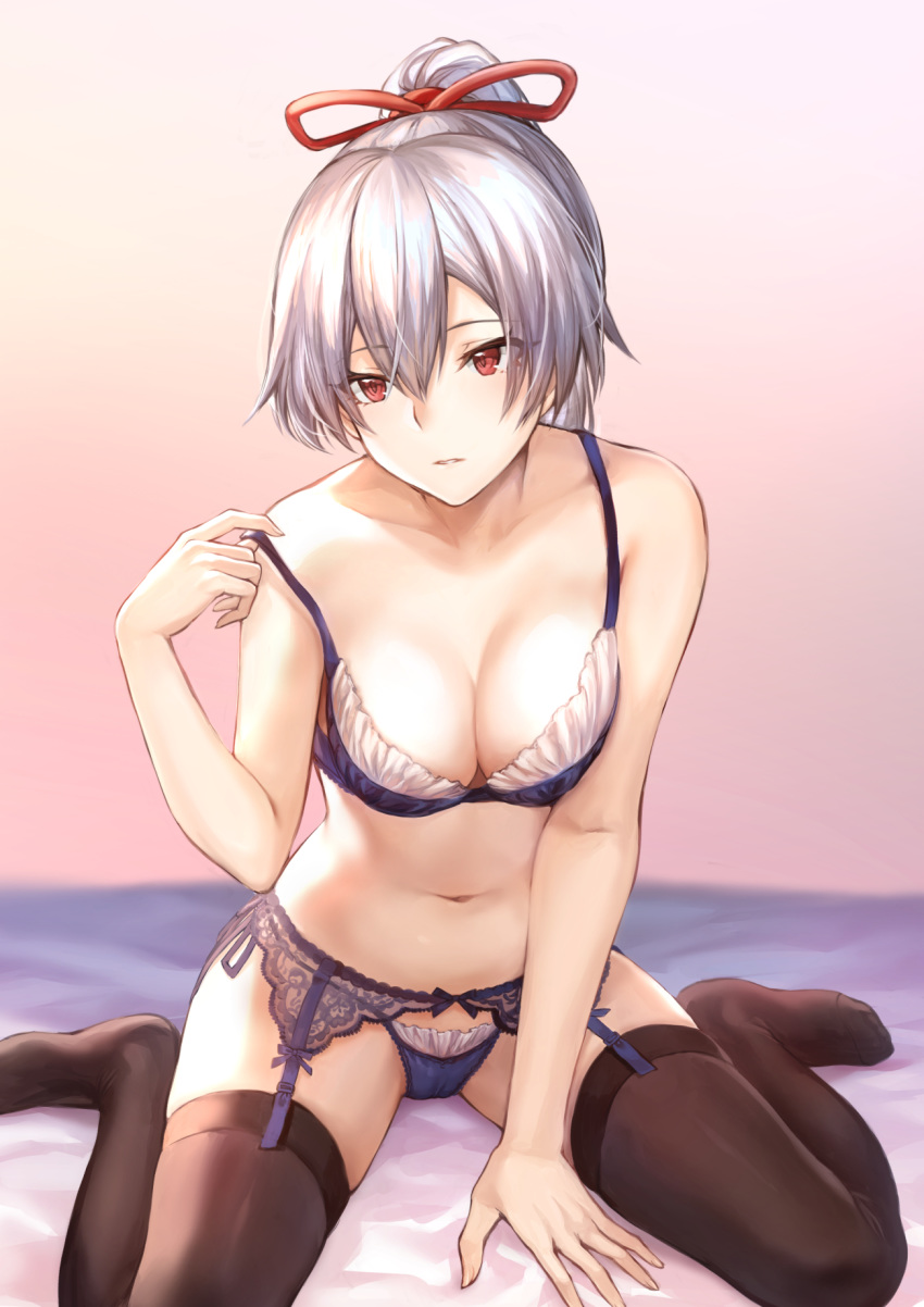 backlighting bangs bed_sheet black_legwear blue_bra blue_panties blurry blurry_background blush bra breasts cleavage collarbone commentary depth_of_field eyebrows_visible_through_hair fate/grand_order fate_(series) garter_belt hair_between_eyes hair_ribbon hand_up highres hips indoors lace-trimmed_garter_belt lace_trim lingerie long_hair looking_at_viewer looking_to_the_side mashu_003 medium_breasts navel no_shoes panties parted_lips pink_background ponytail red_eyes reflective_eyes ribbon shiny shiny_hair sidelocks silver_hair sitting skindentation solo stomach strap_pull strap_slip thighhighs thighs tomoe_gozen_(fate/grand_order) tsurime underwear wariza