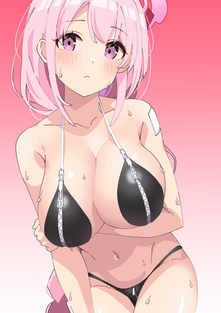 1girl absurdres arm_under_breasts bikini black_bikini blonde_hair blue_archive blush breast_zipper breasts cleavage closed_mouth cowboy_shot eimi_(blue_archive) gradient_background halo highres large_breasts long_hair looking_at_viewer navel oinari_(koheihei1109) pink_eyes pink_hair red_background solo sweat swimsuit very_long_hair zipper