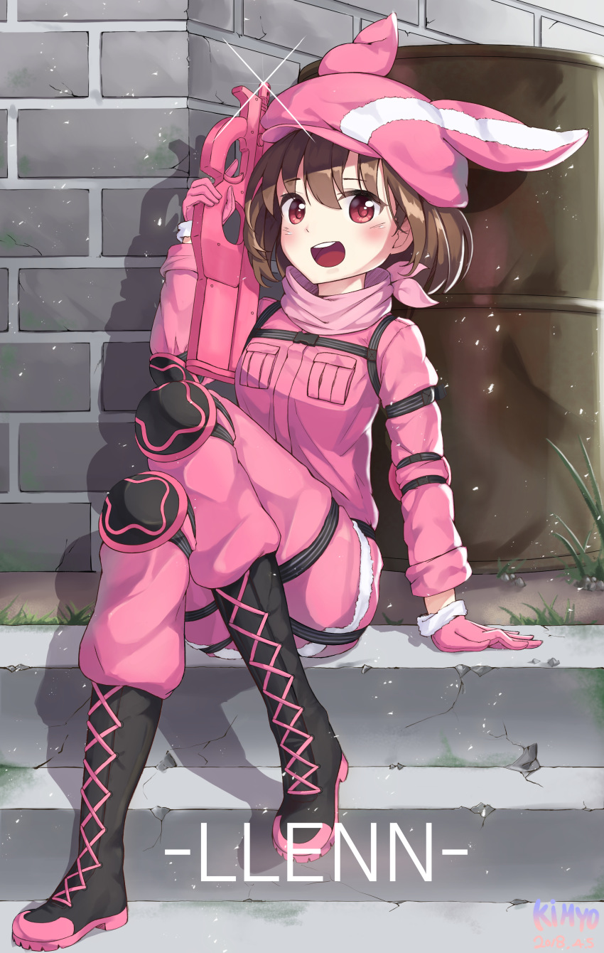 :d absurdres animal_ears animal_hat arm_at_side arm_strap arm_support artist_name bangs black_footwear blush boots breast_pocket brick_wall bullpup bunny_ears bunny_hat character_name cracked cross-laced_footwear dated day drum_(container) elbow_pads eyebrows_visible_through_hair full_body fur-trimmed_gloves fur-trimmed_hat fur_trim gloves grass gun hair_between_eyes hat highres holding holding_gun holding_weapon jacket kimyo knee_boots knee_up lace-up_boots light_particles llenn_(sao) long_sleeves looking_at_viewer open_mouth outdoors p-chan_(p-90) p90 pants pink_gloves pink_hat pink_jacket pink_pants pocket round_teeth shadow shiny shiny_hair short_hair signature sitting smile solo stairs stone_stairs submachine_gun sword_art_online sword_art_online_alternative:_gun_gale_online tareme teeth trigger_discipline upper_teeth weapon