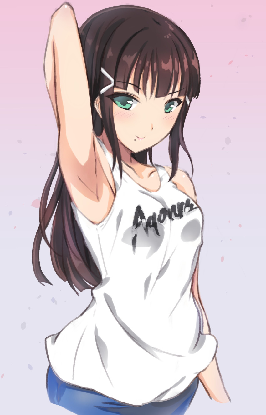 absurdres ahharahhar arm_up armpits bangs black_hair breasts clothes_writing collarbone commentary gradient gradient_background green_eyes group_name hair_ornament hairclip highres kurosawa_dia lavender_background long_hair looking_at_viewer love_live! love_live!_sunshine!! mole mole_under_mouth simple_background small_breasts smile solo tank_top upper_body white_tank_top
