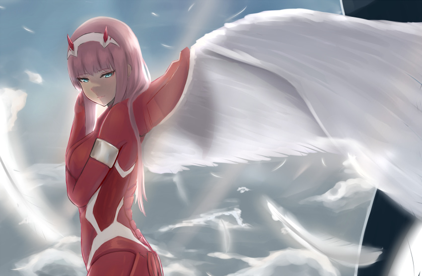 angel_wings aqua_eyes awu bodysuit closed_mouth darling_in_the_franxx eyebrows_visible_through_hair eyeshadow feathers from_side green_eyes hairband horns long_hair looking_at_viewer makeup pink_hair red_bodysuit single_wing sky smile solo standing white_hairband white_wings wings zero_two_(darling_in_the_franxx)