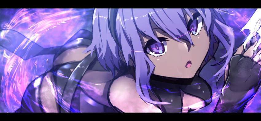 :o absurdres ass bangs between_fingers black_gloves black_hairband black_leotard breasts cleavage commentary_request dark_skin eyebrows_visible_through_hair fate/prototype fate/prototype:_fragments_of_blue_and_silver fate_(series) fingerless_gloves gloves hair_between_eyes hairband hassan_of_serenity_(fate) highres kunai leotard medium_breasts open_mouth protected_link purple_eyes purple_hair sidelocks solo thighhighs v-shaped_eyebrows wada_kazu weapon