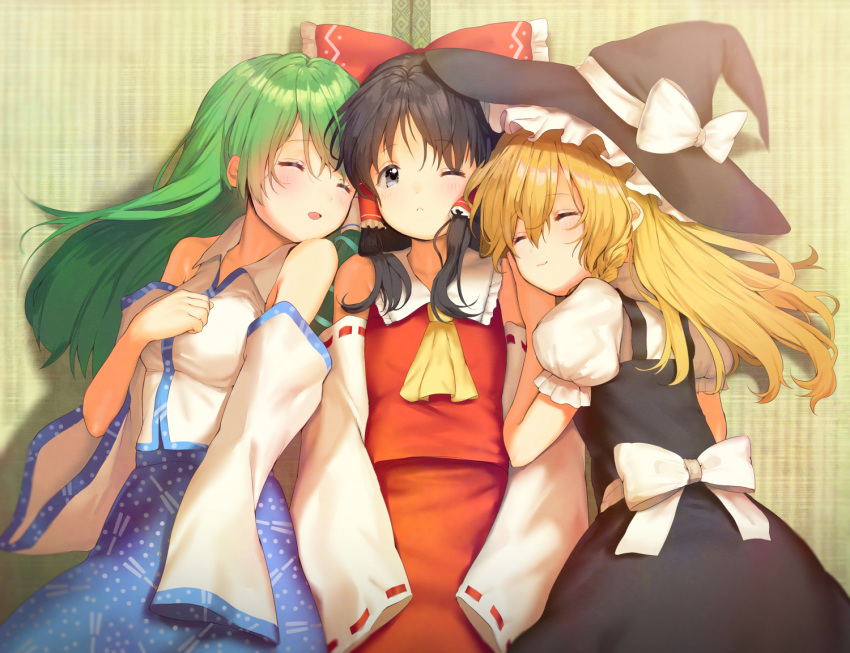 :3 :c ^_^ ^o^ ascot black_hair blonde_hair blush braid breasts closed_eyes detached_sleeves eyebrows_visible_through_hair girl_sandwich green_hair grey_eyes hair_tubes hakurei_reimu hat kirisame_marisa kiyosato0928 kochiya_sanae looking_at_viewer lying lying_on_another medium_breasts multiple_girls on_back one_eye_closed open_mouth sandwiched sleeping sleeping_on_person sleeves_past_wrists touhou wing_collar witch_hat yuri