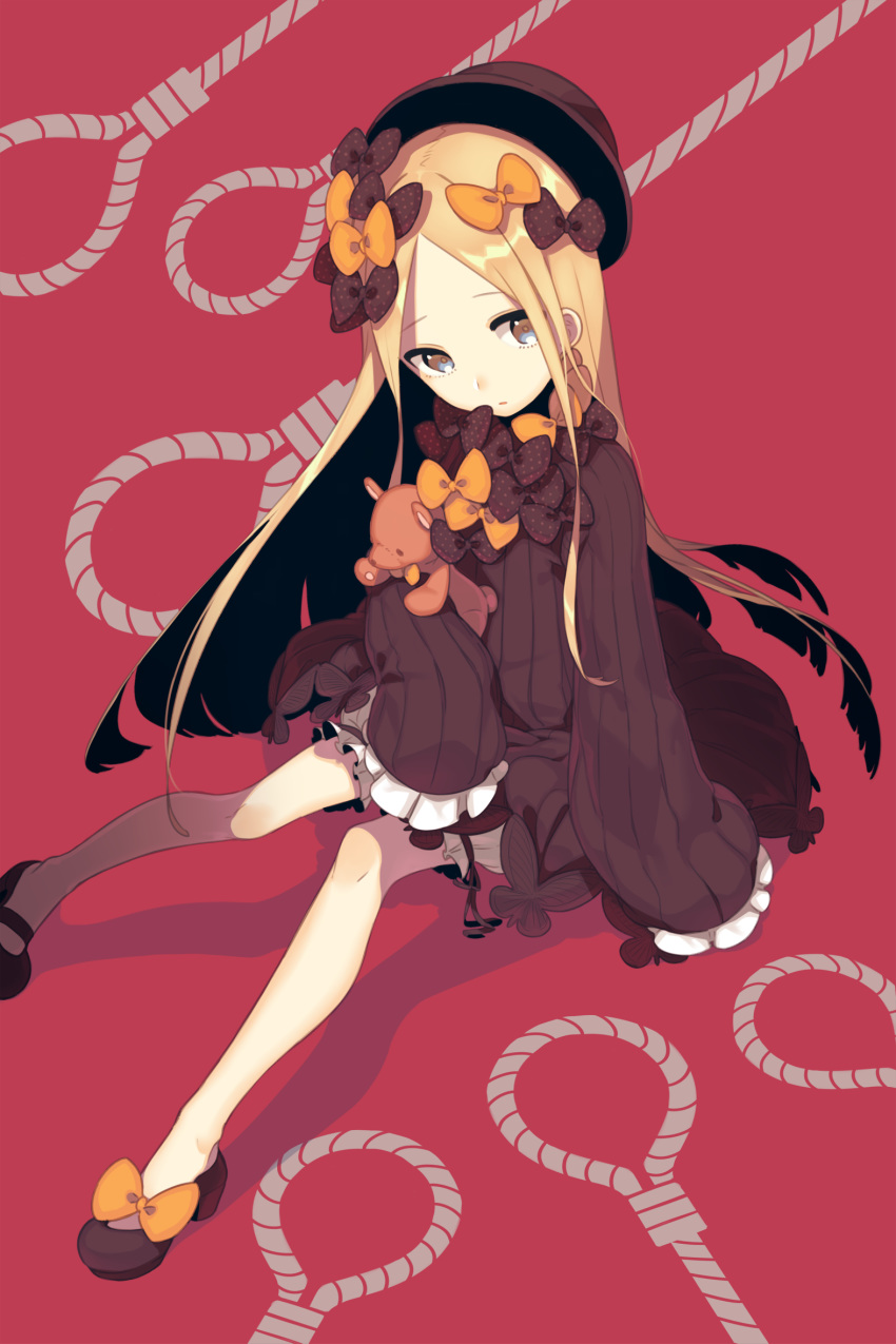 abigail_williams_(fate/grand_order) bangs black_bow black_dress black_hat blonde_hair bloomers blue_eyes bow dress fate/grand_order fate_(series) frilled_dress frills full_body hair_bow hat highres holding holding_stuffed_animal knees_together_feet_apart long_hair looking_at_viewer miitarou noose parted_bangs parted_lips polka_dot polka_dot_bow red_background sitting sleeves_past_wrists slippers solo stuffed_animal stuffed_toy teddy_bear underwear very_long_hair wide_sleeves yellow_bow