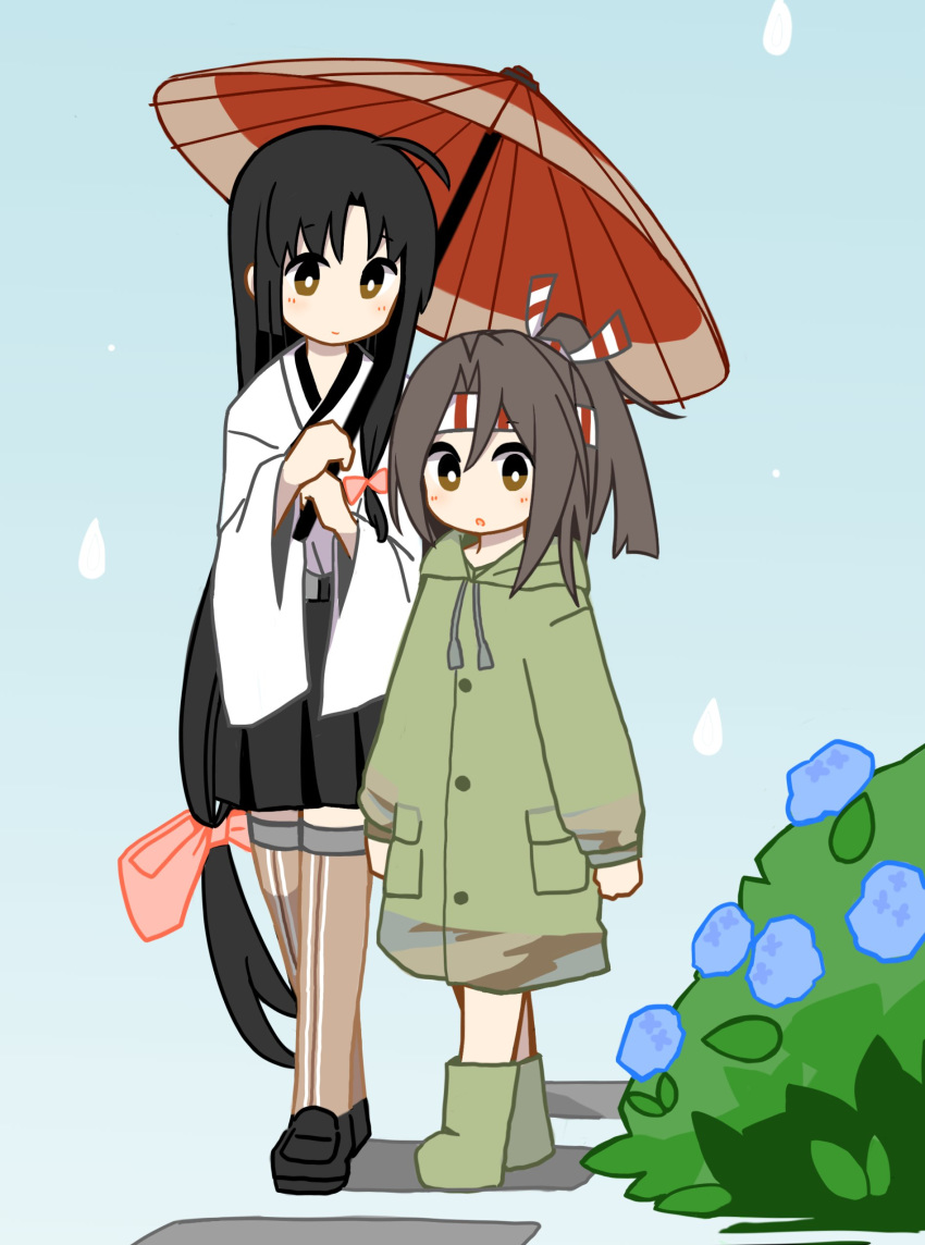 absurdres ahoge black_hair black_skirt blue_background boots brown_eyes brown_hair flower green_coat green_footwear hachimaki headband high_ponytail highres hinata_hibari holding holding_umbrella hydrangea japanese_clothes kantai_collection long_hair looking_at_another looking_at_viewer low-tied_long_hair multiple_girls oriental_umbrella pleated_skirt raincoat rubber_boots shared_umbrella shouhou_(kantai_collection) simple_background skirt thighhighs umbrella very_long_hair zettai_ryouiki zuihou_(kantai_collection)