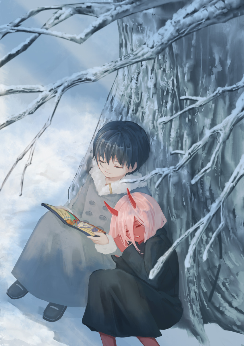 1girl absurdres black_cloak black_footwear black_hair book chu_dengdeng cloak closed_eyes coat commentary_request couple darling_in_the_franxx eyebrows_visible_through_hair fur_trim grey_coat hetero highres hiro_(darling_in_the_franxx) holding holding_book hood hooded_cloak horns long_coat long_hair oni_horns open_book parka pink_hair red_horns red_skin shoes sitting snow the_beast_and_the_prince tree winter_clothes winter_coat younger zero_two_(darling_in_the_franxx)