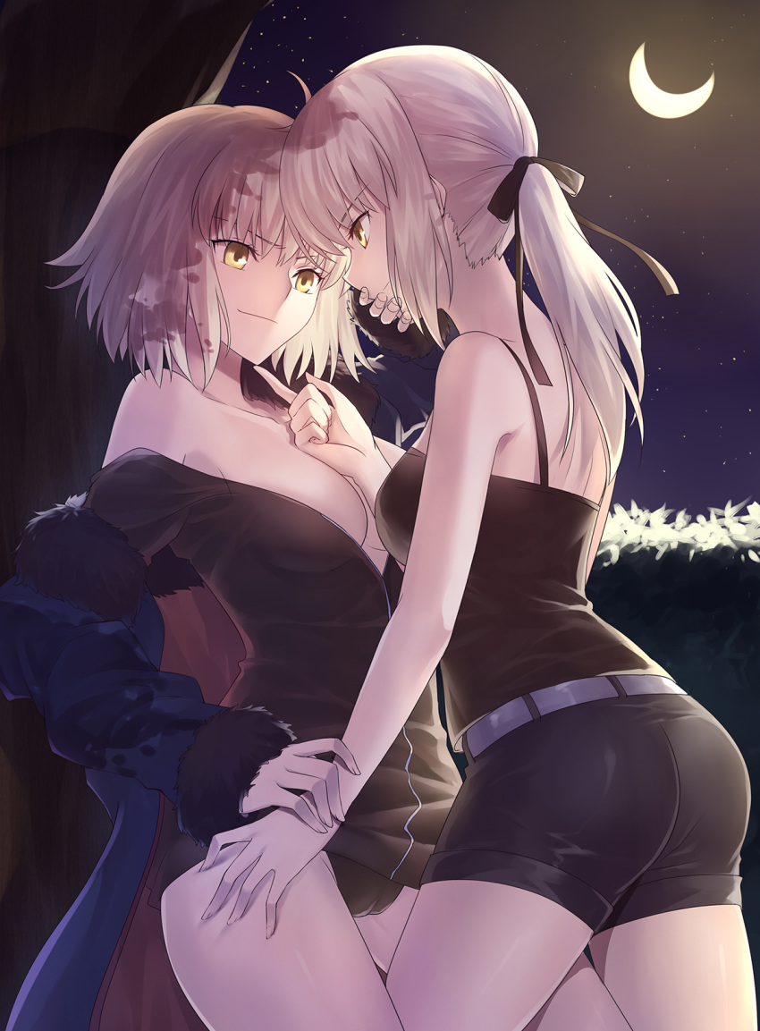 ahoge artoria_pendragon_(all) ass bangs bare_shoulders belt black_camisole black_dress black_ribbon black_shorts blonde_hair blue_coat breasts chinese_commentary cleavage closed_mouth coat collarbone commentary_request dress eyebrows_visible_through_hair fate/grand_order fate/stay_night fate_(series) fur-trimmed_coat fur_trim gogatsu_fukuin hair_between_eyes hair_ribbon hand_on_another's_hip highres hips jeanne_d'arc_(alter)_(fate) jeanne_d'arc_(fate)_(all) large_breasts long_hair looking_at_another medium_breasts moon multiple_girls night night_sky off_shoulder open_clothes open_coat open_dress ponytail ribbon saber_alter short_hair shorts silver_hair sky smile star thighs tree wicked_dragon_witch_ver._shinjuku_1999 yellow_eyes yuri