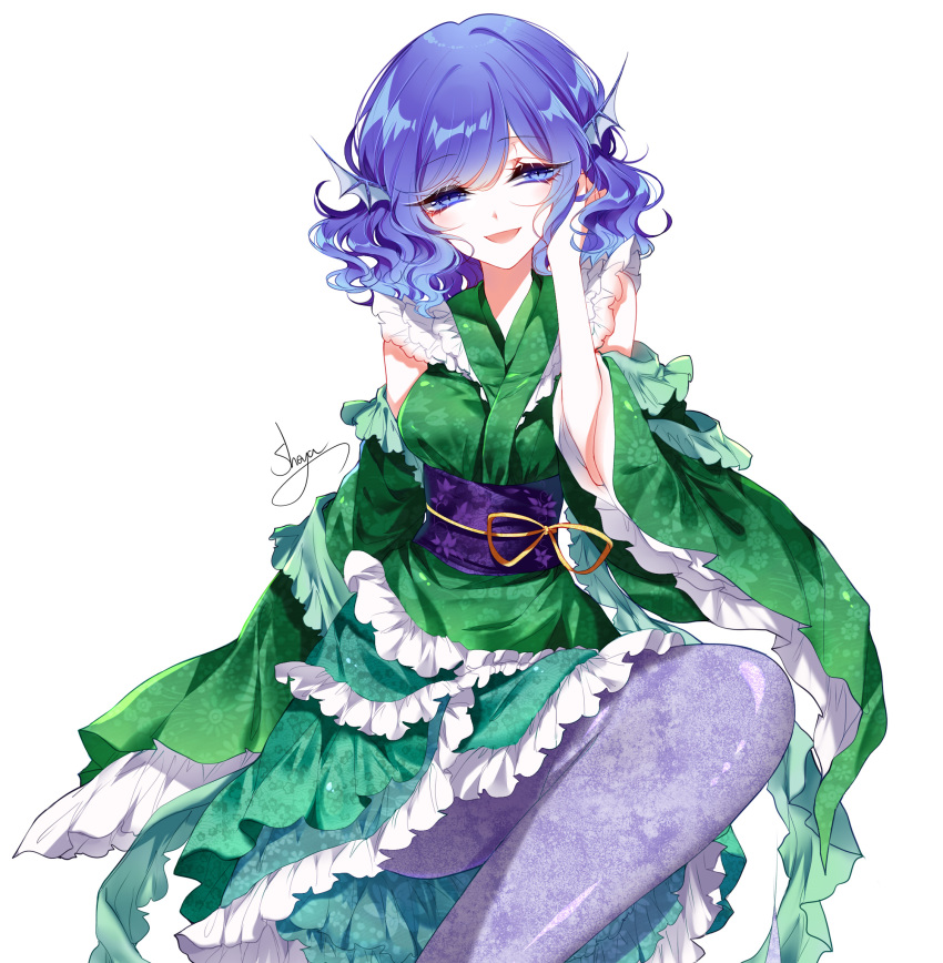 :d adapted_costume artist_name bare_shoulders blue_eyes blue_hair blush breasts detached_sleeves eyebrows_visible_through_hair floral_print frilled_kimono frilled_sleeves frills green_kimono hair_between_eyes hand_in_hair hand_up head_fins head_tilt highres invisible_chair japanese_clothes kimono long_sleeves looking_at_viewer medium_breasts mermaid monster_girl obi open_mouth purple_sash ribbon sash sheya short_hair signature simple_background sitting sleeves_past_fingers sleeves_past_wrists smile solo touhou wakasagihime wavy_hair white_background wide_sleeves yellow_ribbon