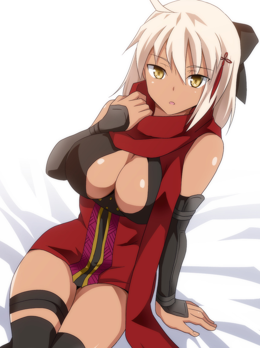 arm_guards bangs bare_shoulders black_bow black_legwear blush bow breasts cleavage cleavage_cutout commentary_request dark_skin dress fate/grand_order fate_(series) hair_between_eyes hair_bow hera_(hara0742) highres hips large_breasts okita_souji_(alter)_(fate) okita_souji_(fate)_(all) open_mouth red_dress red_scarf scarf short_dress short_hair simple_background sitting tassel thigh_strap thighhighs thighs tied_hair white_background white_hair yellow_eyes
