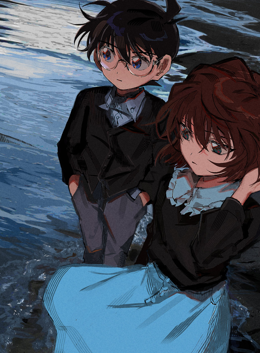 1boy 1girl absurdres ahoge beach black_hair black_jacket black_shirt blue_eyes blue_skirt brown_hair closed_mouth edogawa_conan glasses green_eyes grey_pants haibara_ai hair_between_eyes hand_in_pocket highres jacket long_sleeves meitantei_conan pants pocket segami shirt short_hair skirt water