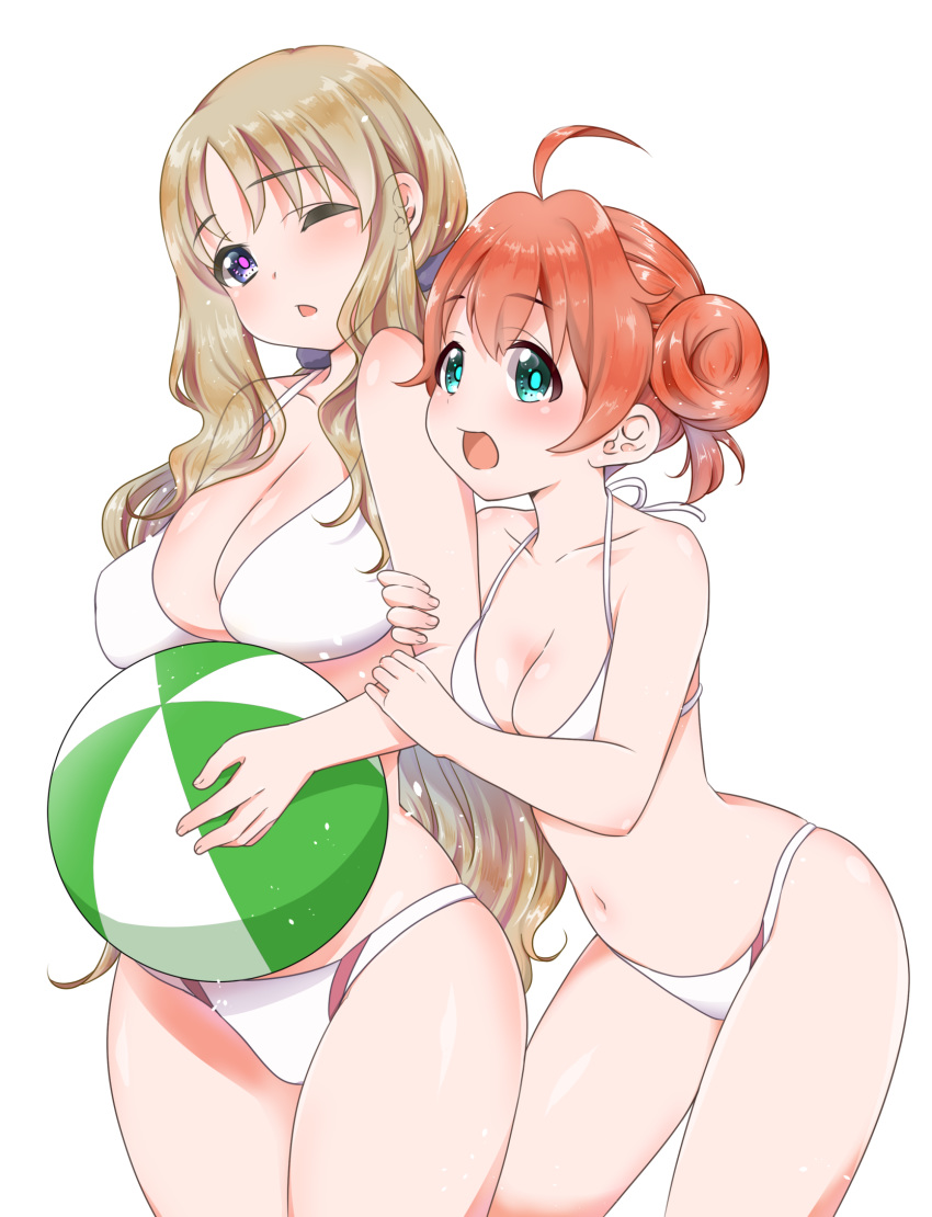 ahoge alternate_costume arm_grab ball bare_shoulders beachball bikini blue_eyes breasts cleavage commentary_request cowboy_shot darling_in_the_franxx double_bun eyebrows_visible_through_hair green_eyes hairband halterneck height_difference highres kanon_kei kokoro_(darling_in_the_franxx) large_breasts leaning_forward long_hair medium_breasts miku_(darling_in_the_franxx) multiple_girls navel one_eye_closed orange_hair ponytail short_hair simple_background swimsuit thighs twintails very_long_hair wavy_hair white_bikini