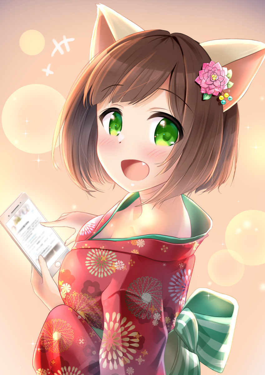 animal_ears back_bow blush bow breasts brown_hair cat_ears cellphone cleavage eyebrows_visible_through_hair fang flower green_eyes hair_flower hair_ornament highres holding holding_phone idolmaster idolmaster_cinderella_girls idolmaster_cinderella_girls_starlight_stage japanese_clothes kibihimi kimono looking_at_viewer maekawa_miku medium_breasts open_mouth phone pink_flower print_kimono red_kimono short_hair smartphone smile striped striped_bow yukata