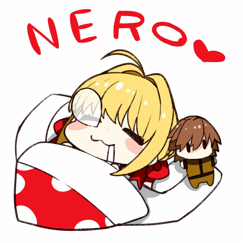 :3 =_= ahoge blanket blonde_hair blush bow character_doll closed_eyes commentary drooling fate/grand_order fate_(series) futon hair_intakes heart highres kishinami_hakuno_(male) kou_mashiro lying medium_hair namesake nero_claudius_(fate) nero_claudius_(fate)_(all) nose_bubble on_back pillow pun sleeping solo stuffed_toy white_background |_|