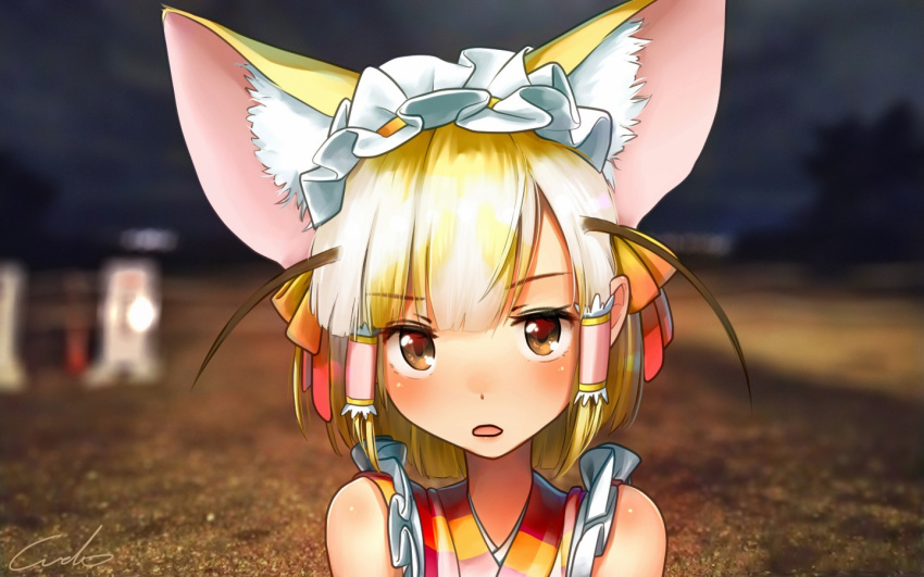 alternate_costume animal_ear_fluff animal_ears bangs blonde_hair blunt_bangs blurry blurry_background blush brown_eyes commentary_request extra_ears eyebrows_visible_through_hair eyes_visible_through_hair face fennec_(kemono_friends) fox_ears hair_between_eyes hair_ribbon hair_tubes headdress kemono_friends looking_at_viewer open_mouth outdoors portrait ribbon short_hair signature solo welt_(kinsei_koutenkyoku)