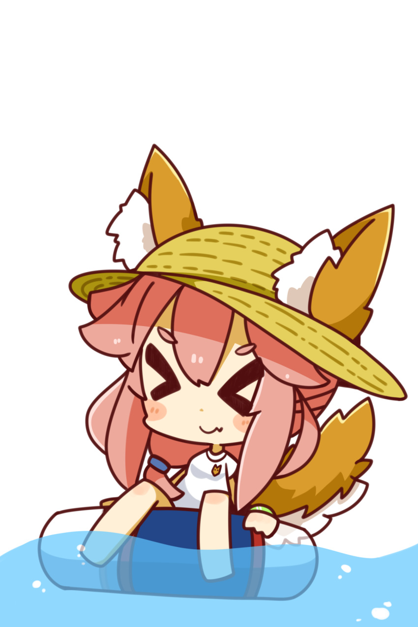 &gt;:) &gt;_&lt; animal_ears blush_stickers chibi fate/grand_order fate_(series) fox_ears fox_tail hat highres lifebuoy nuu_(nu-nyu) pink_hair simple_background smile solo sun_hat tail tamamo_(fate)_(all) tamamo_no_mae_(swimsuit_lancer)_(fate) white_background