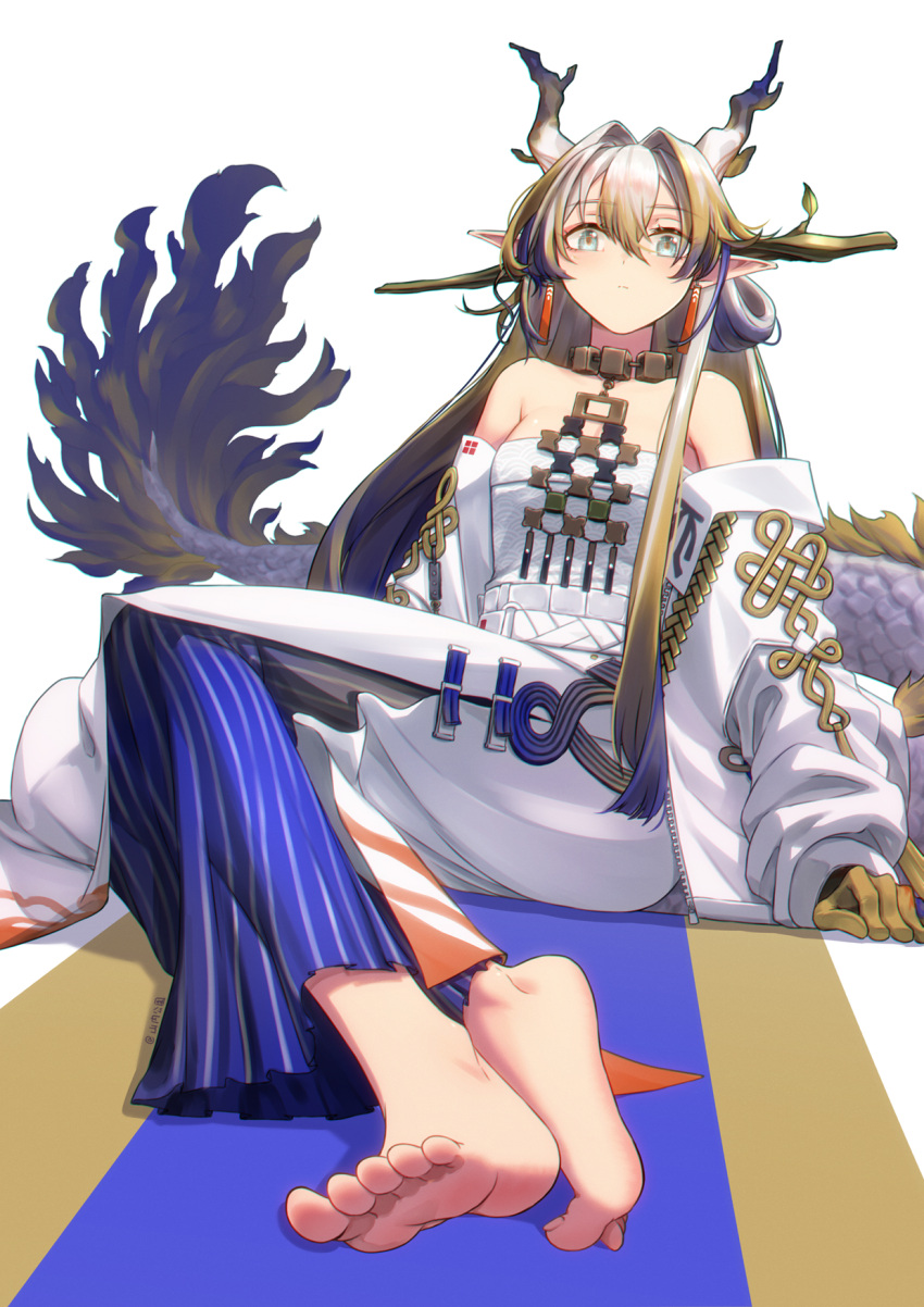 1girl arknights bare_shoulders barefoot blonde_hair blue_eyes blue_hair breasts clothing_request dragon_girl dragon_horns dragon_tail dress earrings expressionless feet foot_focus foreshortening gloves highres horns jewelry jewelry_request light_blush long_bangs long_tail looking_at_viewer multicolored_hair on_floor pointy_ears shu_(arknights) small_breasts soles solo striped_clothes tail tiptoes toenails toes white_background white_dress white_hair yamauchi_(conan-comy)