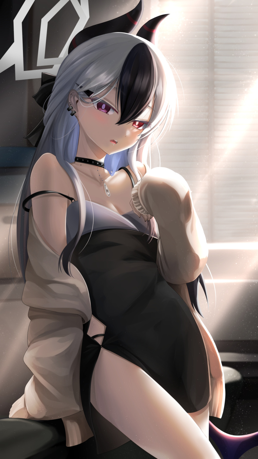 1girl bare_shoulders black_dress black_hair blue_archive breasts choker dress earrings hair_between_eyes halo highres horns jewelry kayoko_(blue_archive) kayoko_(dress)_(blue_archive) long_hair looking_at_viewer multicolored_hair off_shoulder official_alternate_costume open_mouth red_eyes sidelocks small_breasts solo thighs totororo two-tone_hair white_hair