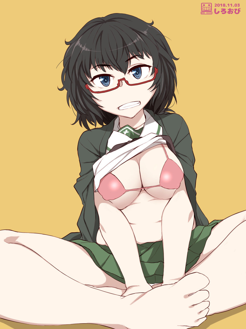 absurdres barefoot bikini black_hair blush breasts brown_eyes girls_und_panzer glasses highres large_breasts looking_at_viewer ooarai_school_uniform oryou_(girls_und_panzer) pink_bikini school_uniform shiroobi_(whitebeltmaster) shirt_lift simple_background smile solo swimsuit swimwear yellow_background