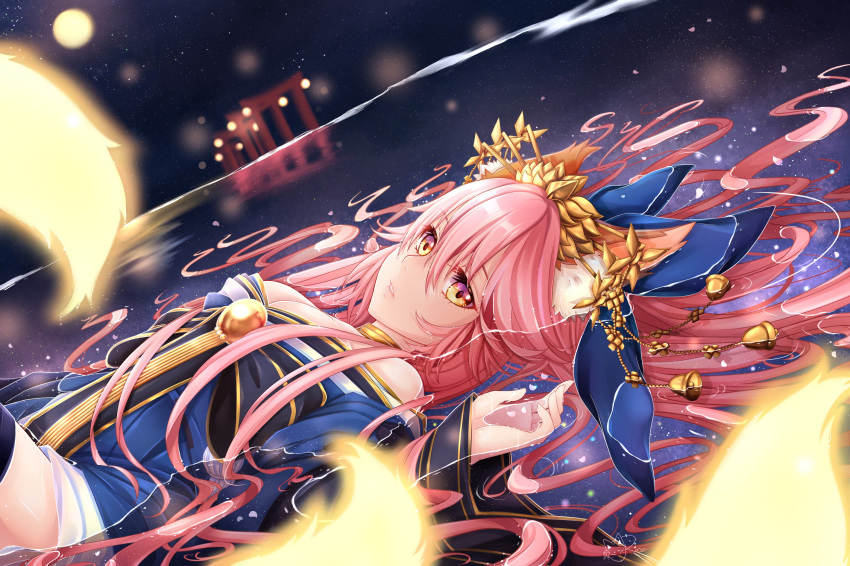 animal_ears bell blue_kimono breasts cleavage commentary ears_through_headwear fate/extra fate_(series) floating_hair fox_ears fox_girl fox_tail gate headpiece highres japanese_clothes kimono large_breasts long_hair moon night night_sky parted_lips partially_submerged pink_hair reflection rinminii sky solo star_(sky) starry_sky tail tamamo_(fate)_(all) tamamo_no_mae_(fate) very_long_hair water yellow_eyes