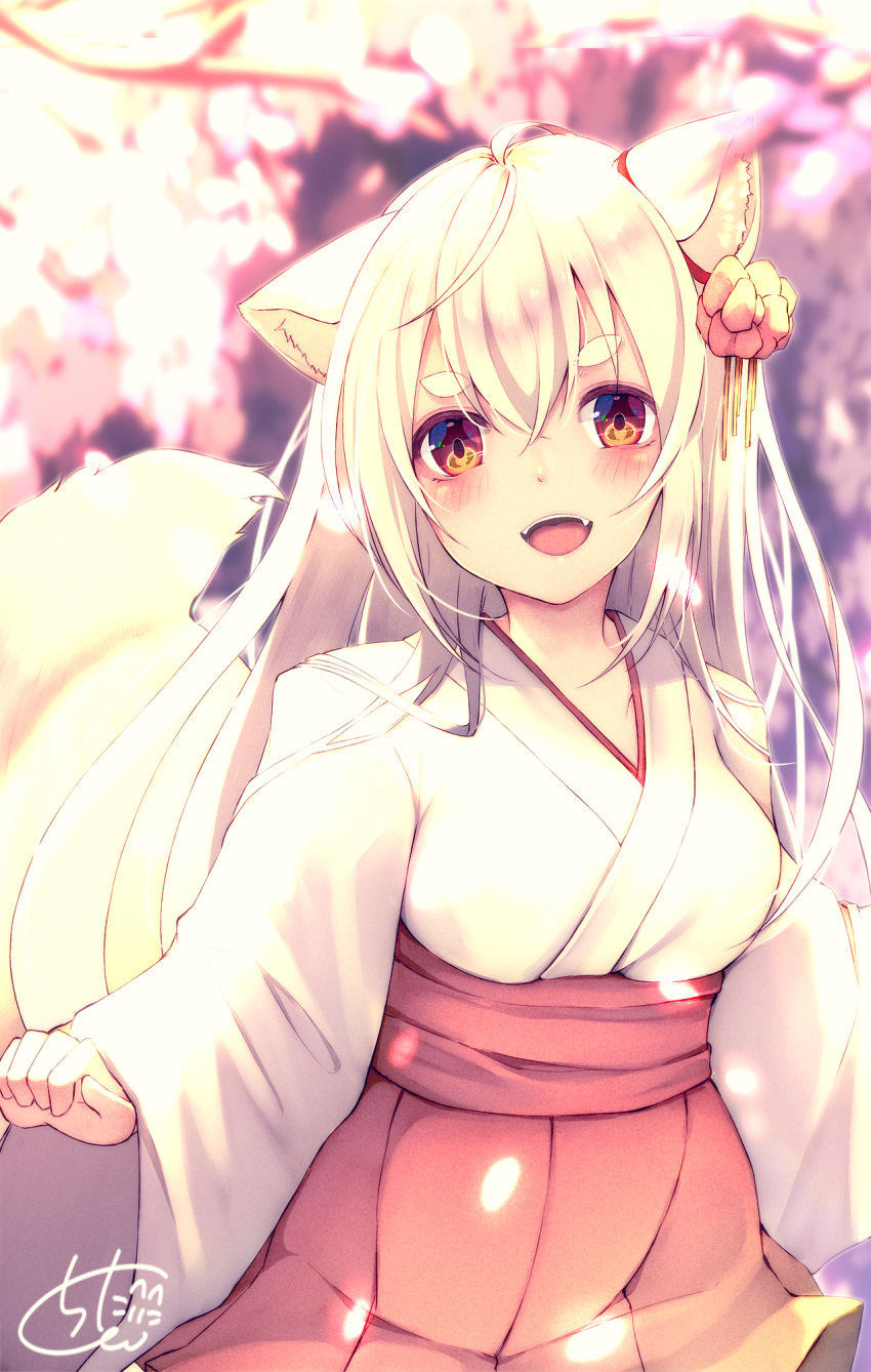 :d animal_ear_fluff animal_ears bangs blurry blurry_background blush breasts chita_(ketchup) commentary_request depth_of_field eyebrows_visible_through_hair fangs flower fox_ears fox_girl hair_between_eyes hair_flower hair_ornament head_tilt highres japanese_clothes kimono long_hair long_sleeves open_mouth original pleated_skirt red_eyes red_skirt short_eyebrows short_hair skirt sleeves_past_wrists small_breasts smile solo tail_raised thick_eyebrows very_long_hair white_flower white_hair white_kimono wide_sleeves