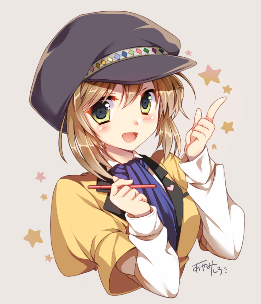 1girl :d ayamisiro black_headwear blue_neckwear brown_hair cravat green_eyes grey_background hat highres holding holding_pen jacket leia_rolando looking_at_viewer open_mouth pen shirt short_hair signature simple_background smile solo star tales_of_(series) tales_of_xillia tales_of_xillia_2 upper_body white_shirt yellow_jacket