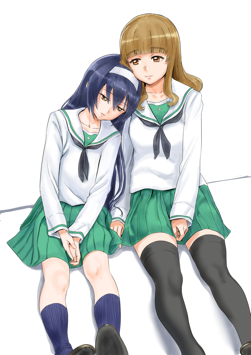 2girls absurdres against_wall bangs black_hair black_legwear black_neckwear blouse blunt_bangs brown_eyes brown_footwear closed_mouth commentary_request dutch_angle eyebrows_visible_through_hair girls_und_panzer green_skirt hairband half-closed_eyes hands_together highres hisaki leaning_back leaning_on_person light_smile loafers long_hair long_sleeves miniskirt multiple_girls navy_blue_legwear neckerchief ooarai_school_uniform orange_eyes orange_hair parted_lips pleated_skirt reizei_mako school_uniform serafuku shoes side-by-side simple_background sitting skirt sleepy socks takebe_saori thighhighs white_background white_blouse white_hairband