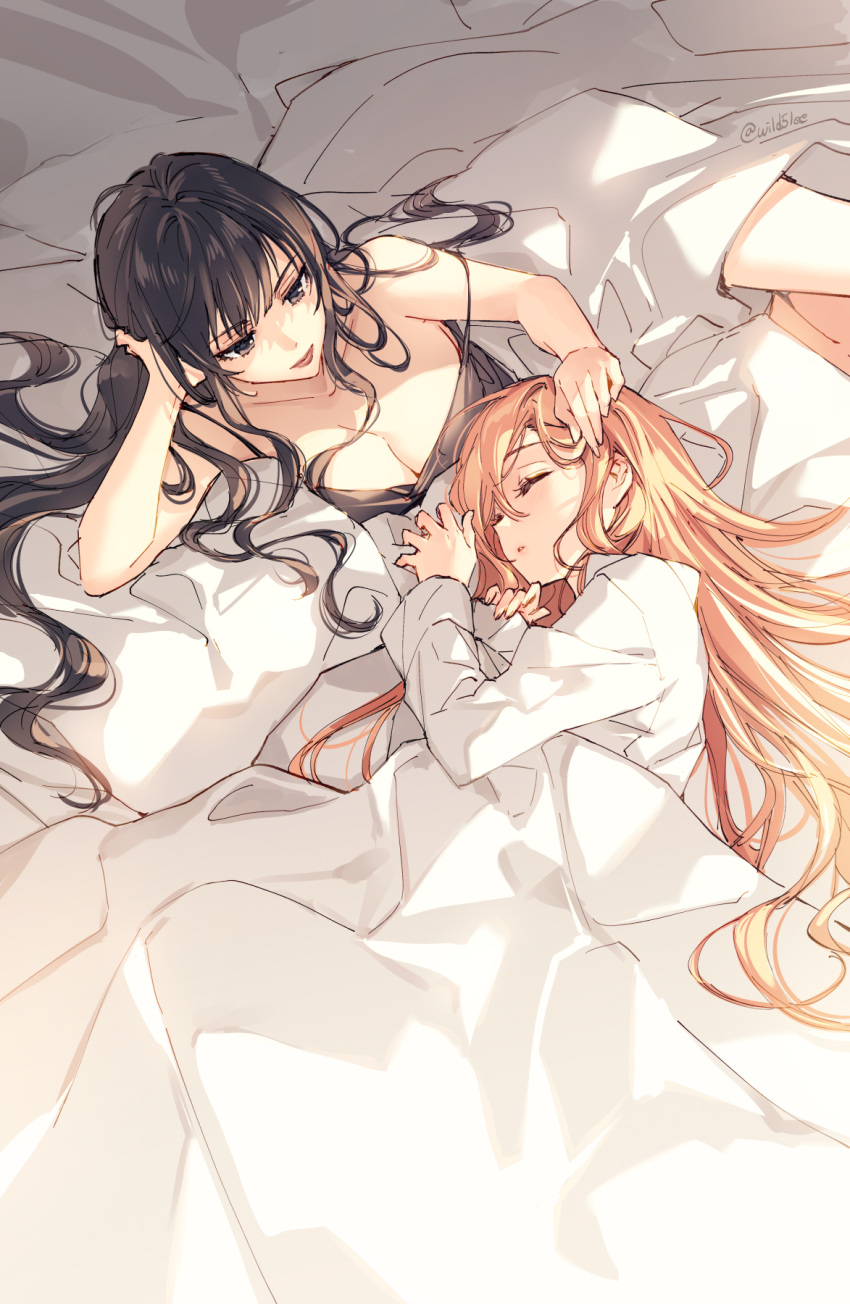 2girls arm_support bed black_hair blanket breasts brown_hair cleavage closed_eyes final_fantasy final_fantasy_xiv gaia_(ff14) highres holding_another's_hair long_hair lying multiple_girls on_side pajamas ryne_waters sleeping smile strap_slip wild5lee